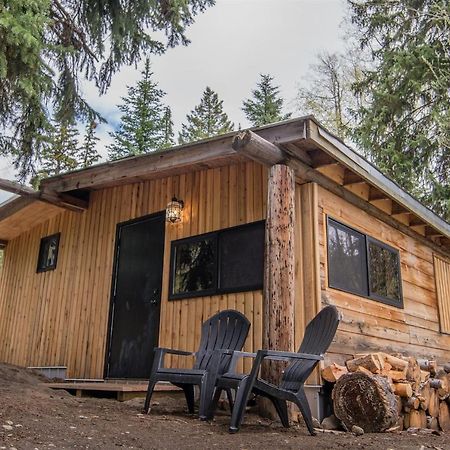Chute Lake Lodge Naramata Eksteriør bilde