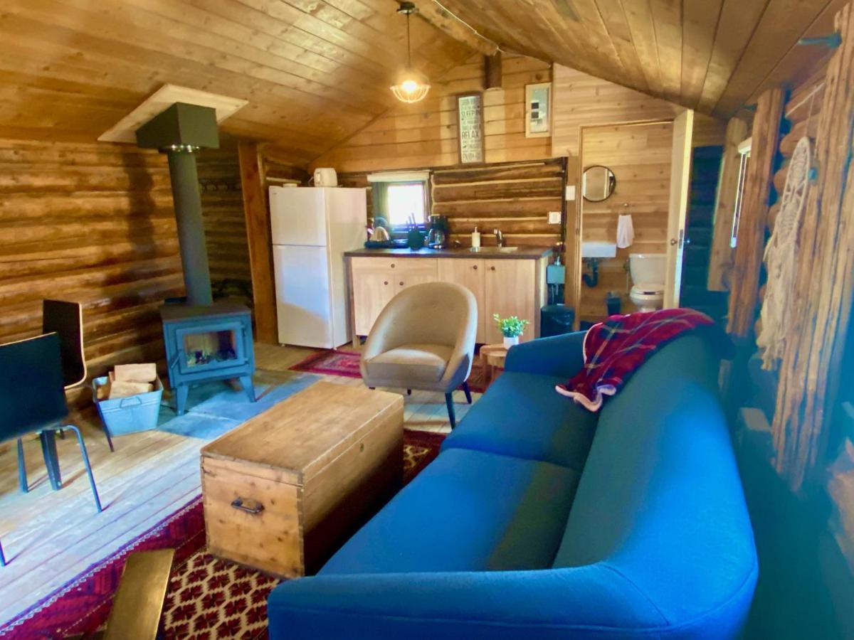 Chute Lake Lodge Naramata Eksteriør bilde