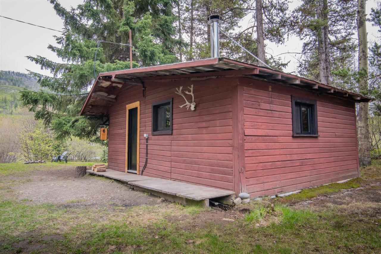 Chute Lake Lodge Naramata Eksteriør bilde