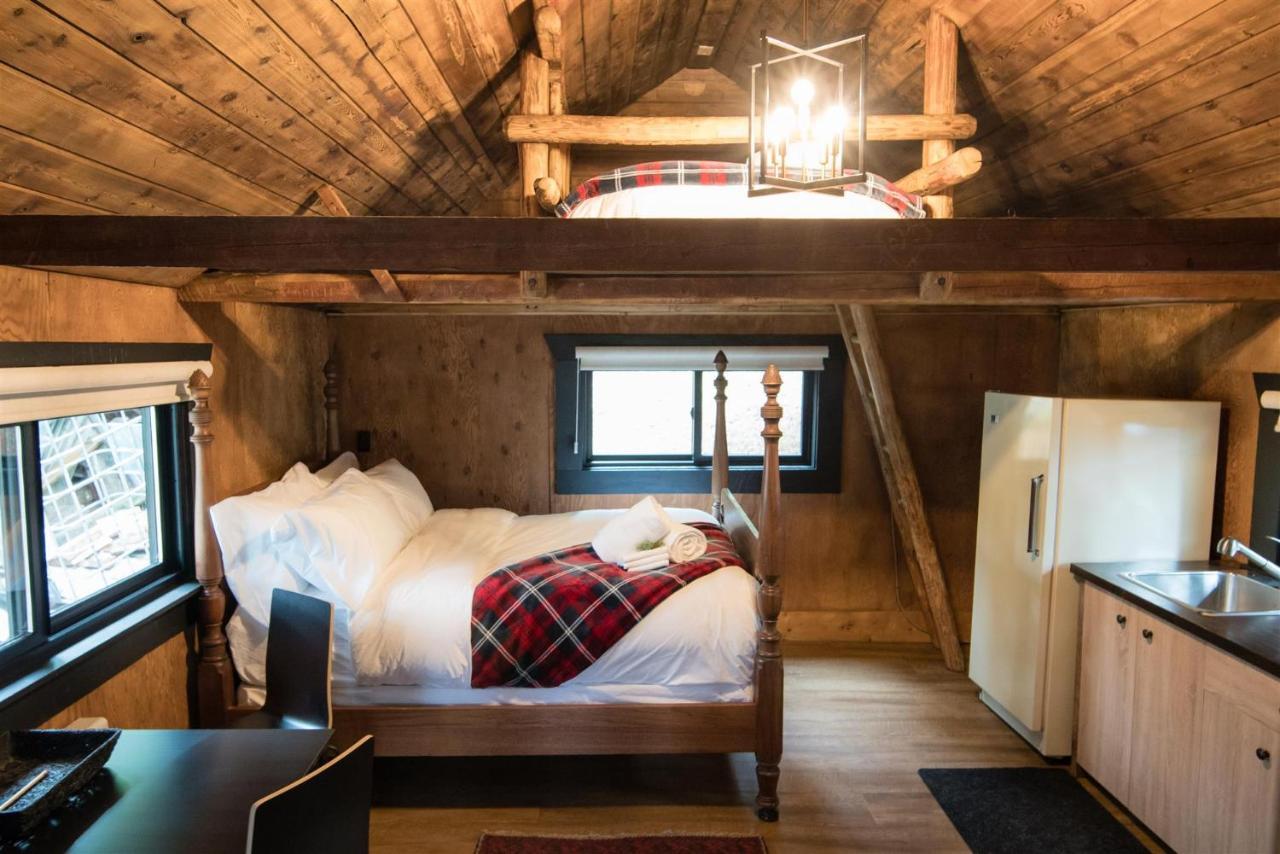 Chute Lake Lodge Naramata Eksteriør bilde